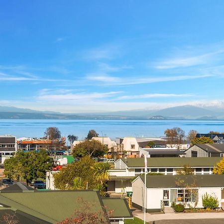 Lakeview Luxury - Taupo Holiday Apartment Exterior foto