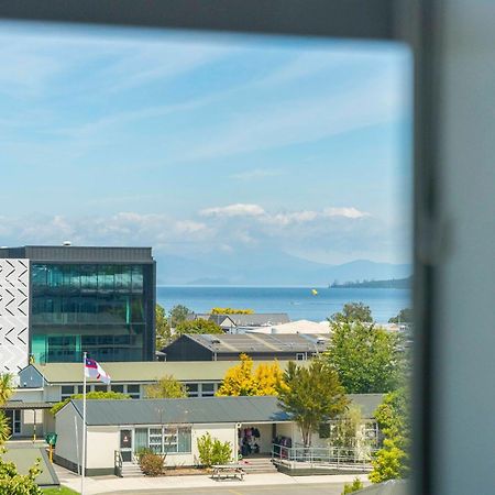 Lakeview Luxury - Taupo Holiday Apartment Exterior foto