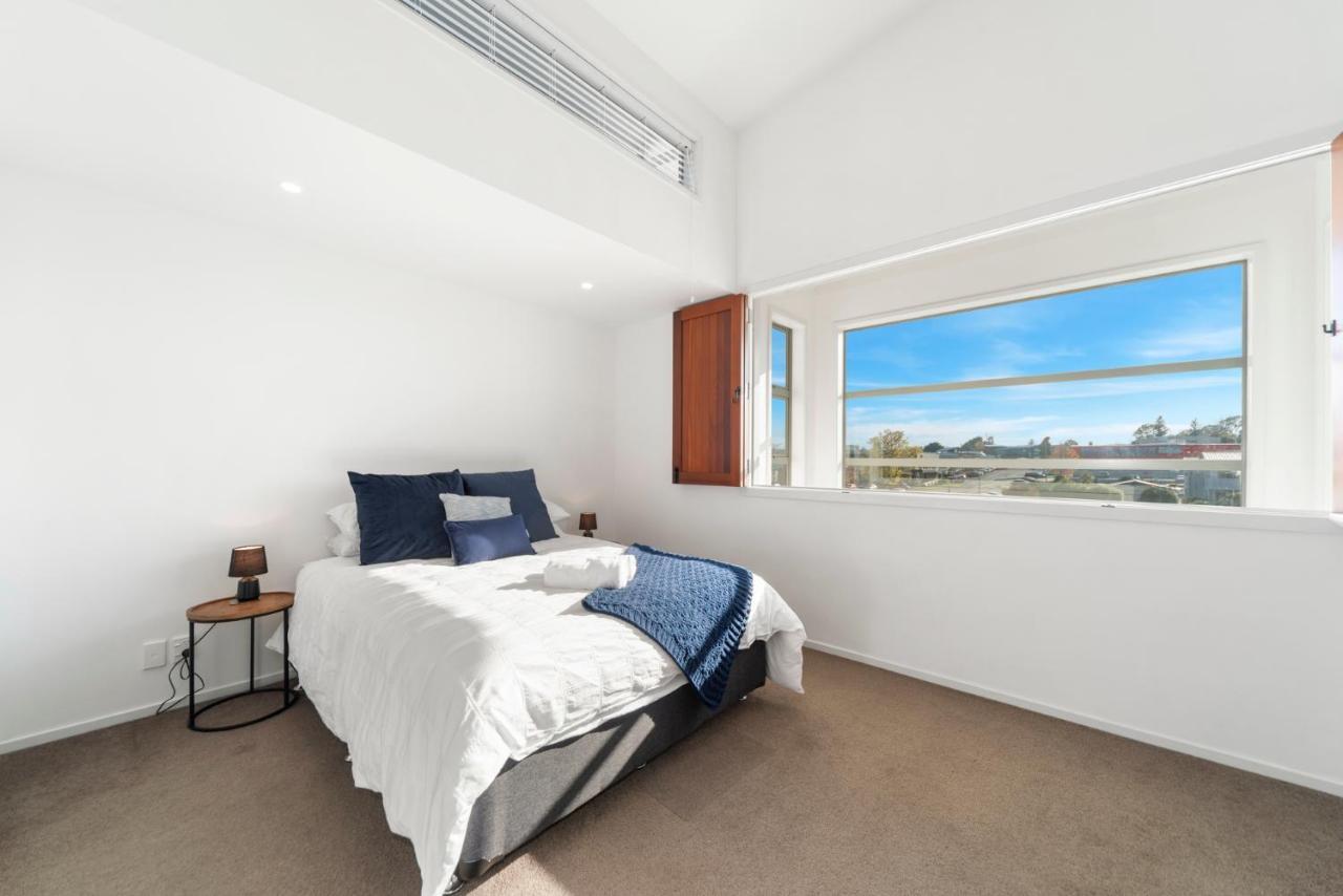 Lakeview Luxury - Taupo Holiday Apartment Exterior foto